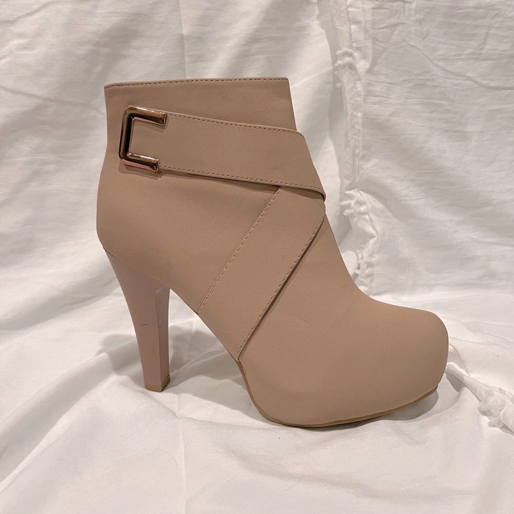 Cream heeled booties